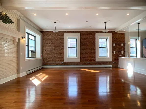 350 Irving Avenue image 1 of 15