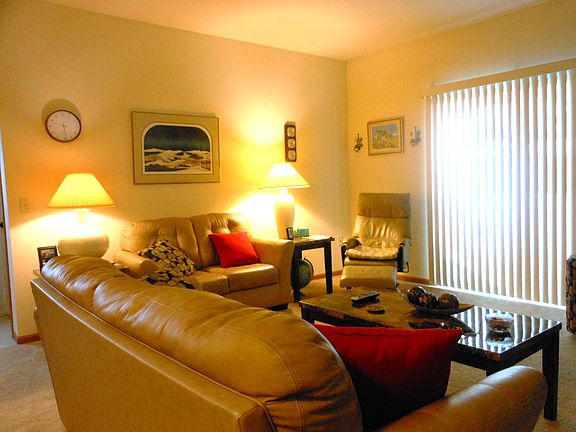 4th image of 2044 Okray Ave #2044
