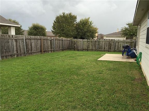 4th image of 100 Lucky Clover Ln