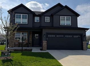 6 Connor Ct, Monticello, IL
