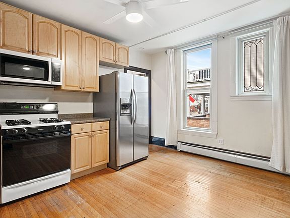 4th image of 2106 Bryant Ave S