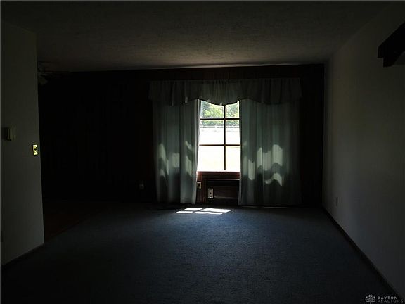 2nd image of 8462 N Bennett Dr