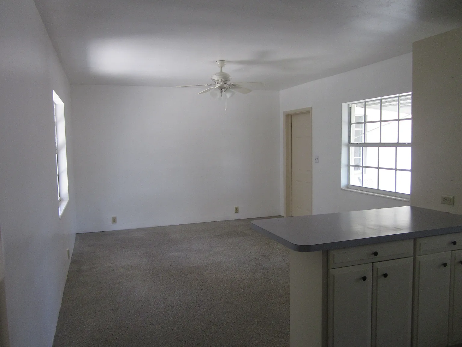 3 bed, 1234 sqft, $2,550 — Photo 4