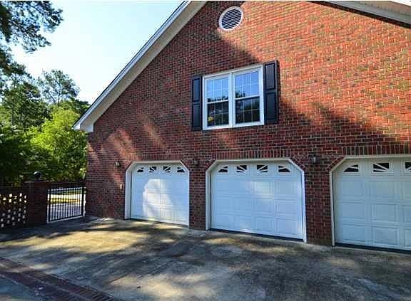 3rd image of 170 Rolling Meadows Dr