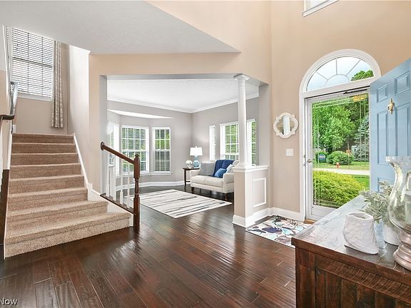 4th image of 34005 Hickory Ct