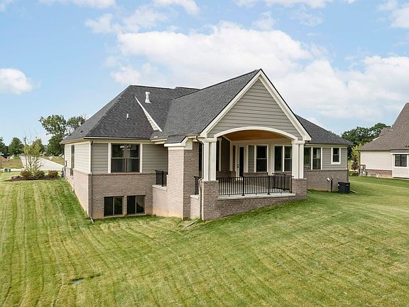 3rd image of 7442 Brunswick Dr #A