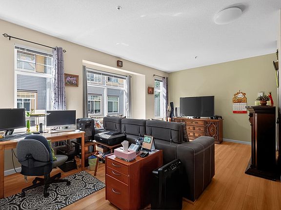 3rd image of 15518 103a Ave #2