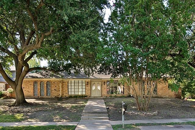 1st image of 2132 McDaniel Cir