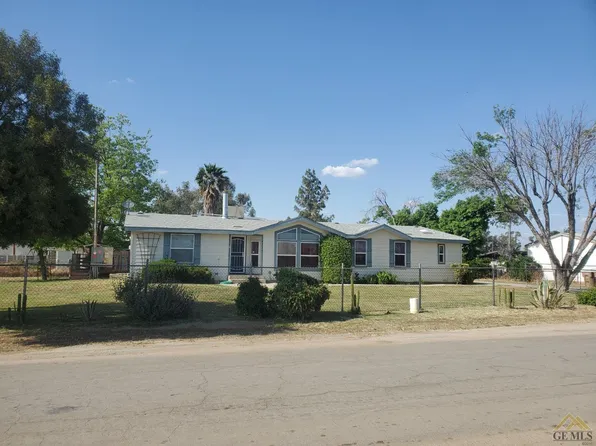 8314 Smith Rd, Bakersfield, CA 93307