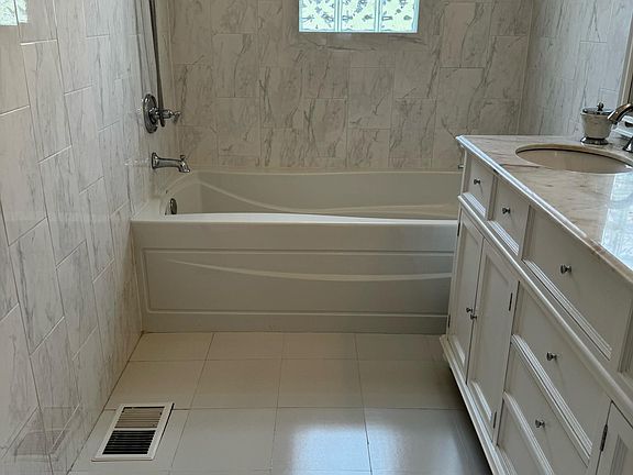 Masterbath