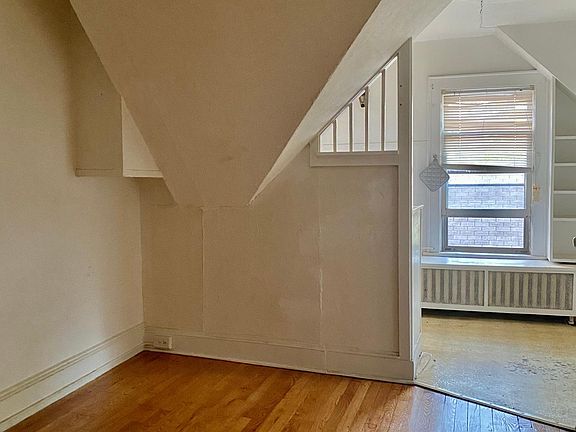 3rd image of 58 Saint James St APT 11
