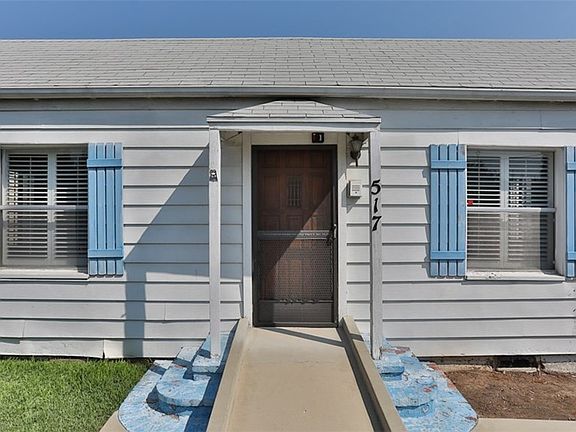 2nd image of 517 E Emerson Ave