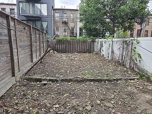 2nd image of 634 Willoughby Ave