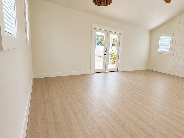 7213 Sunset Ave — Photo 9