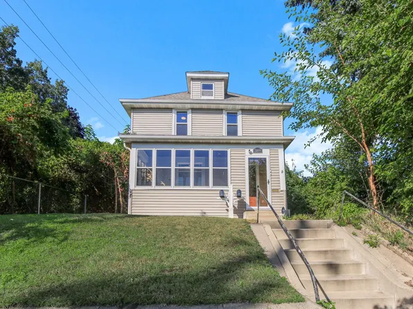 389 Fairview Ave N, Saint Paul, MN 55104