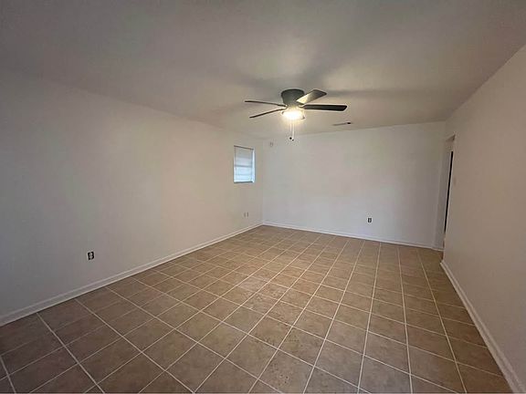2nd image of 7040-42 Salem Dr #7040