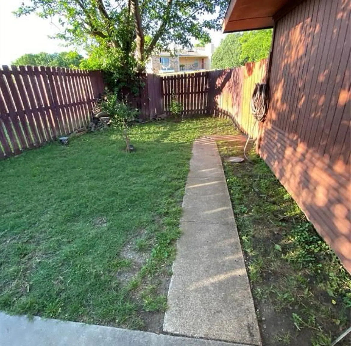 2424 Guerrero Dr — Photo 3