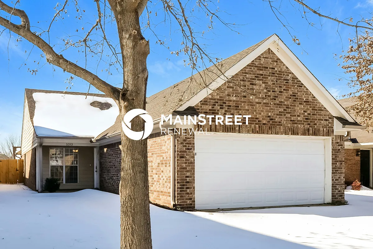 Front View - 5593 Casey Ln