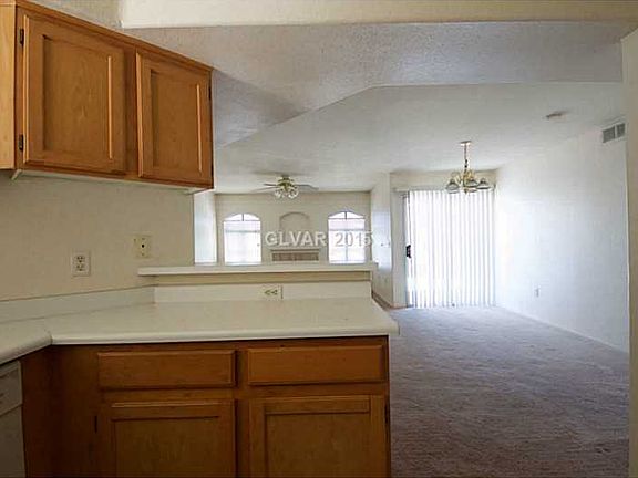 4th image of 4555 E Sahara Ave Unit 230