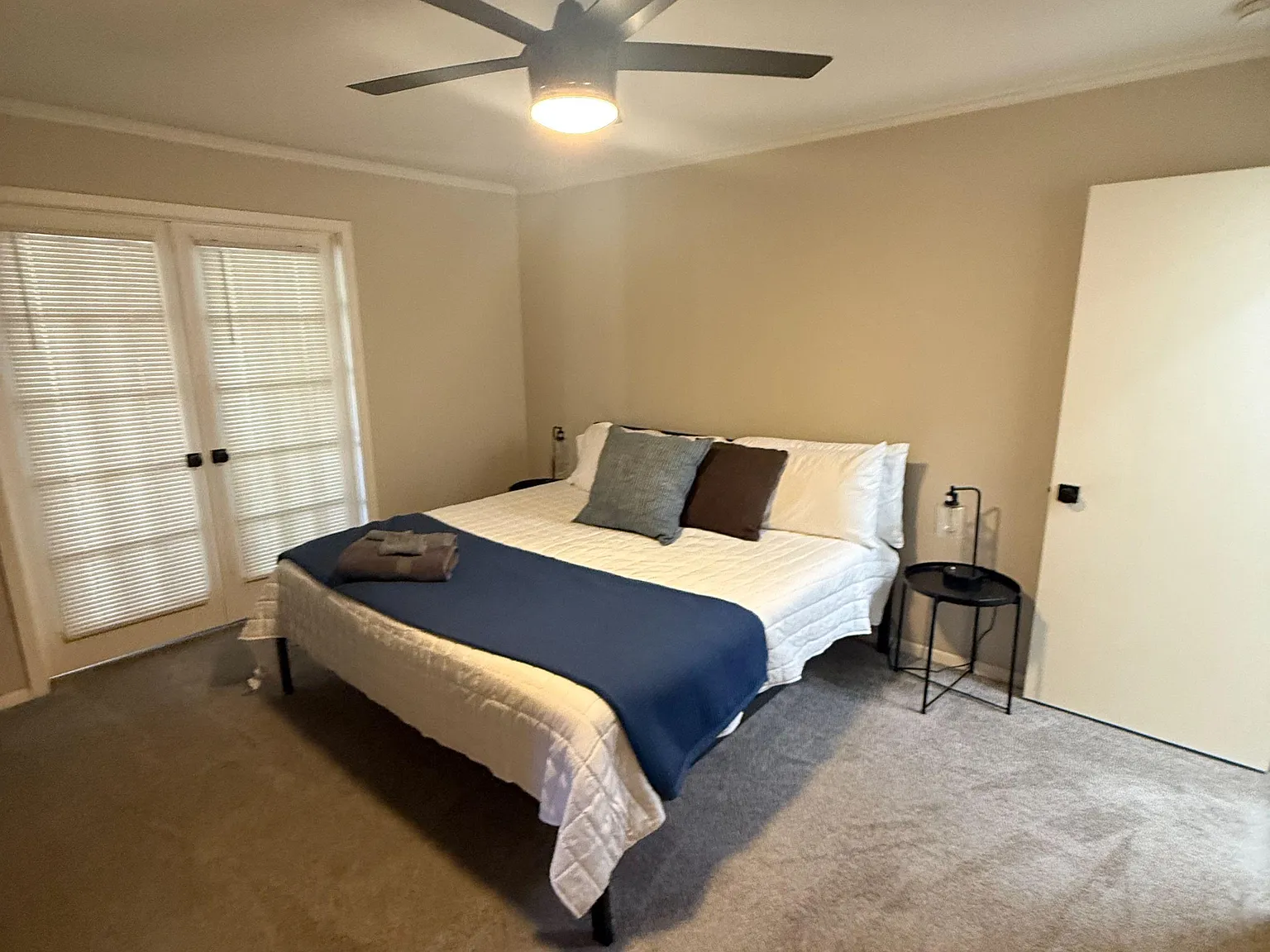 4 bed, 2.0 bath, 1700 sqft, $1,663 — Photo 4