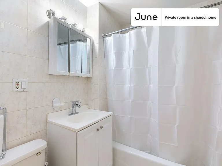 106 Buttonwood St #C — Photo 10