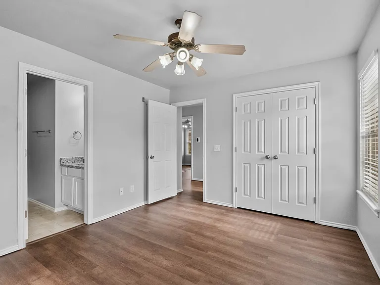 1669 N Evening Shade Dr — Photo 16
