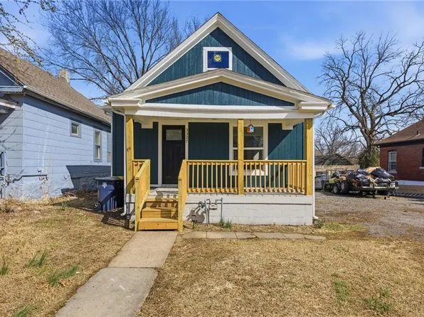 3327 Garfield Ave, Kansas City, MO 64109