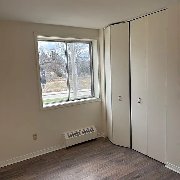 6490 Wyandotte St E #201 — Photo 10