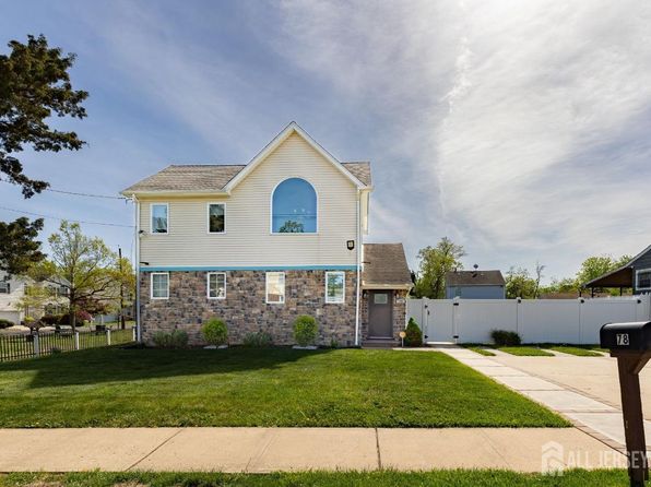 78 Henry St, Somerset, NJ 08873