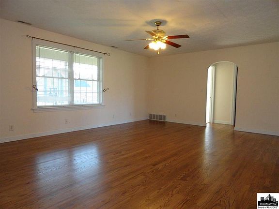 3rd image of 249 Township Road 1483
