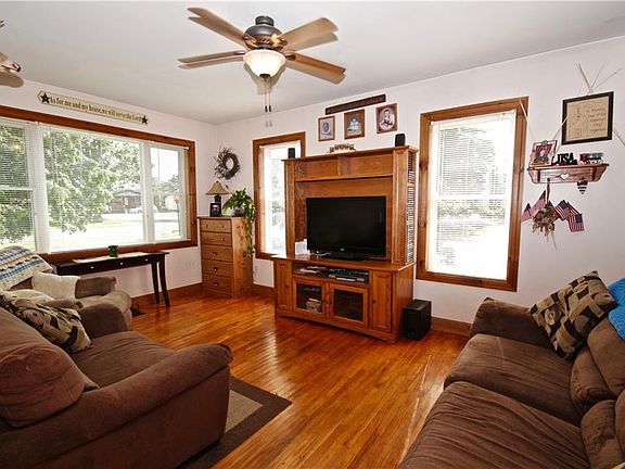 4th image of 14 Aldrich St