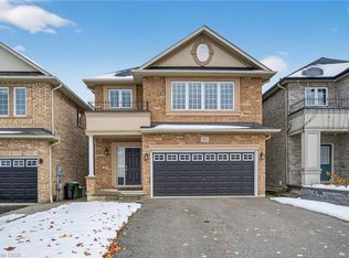 61 Irwin Ave, Hamilton, ON L9K 0E9