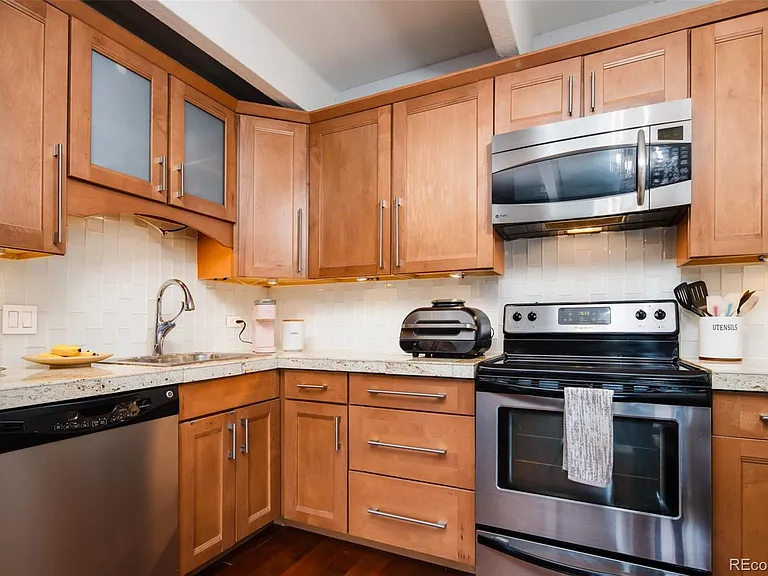 555 E 10th Ave #207 — Photo 1