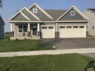 2115 Norway Ln, Lino Lakes, MN 55038