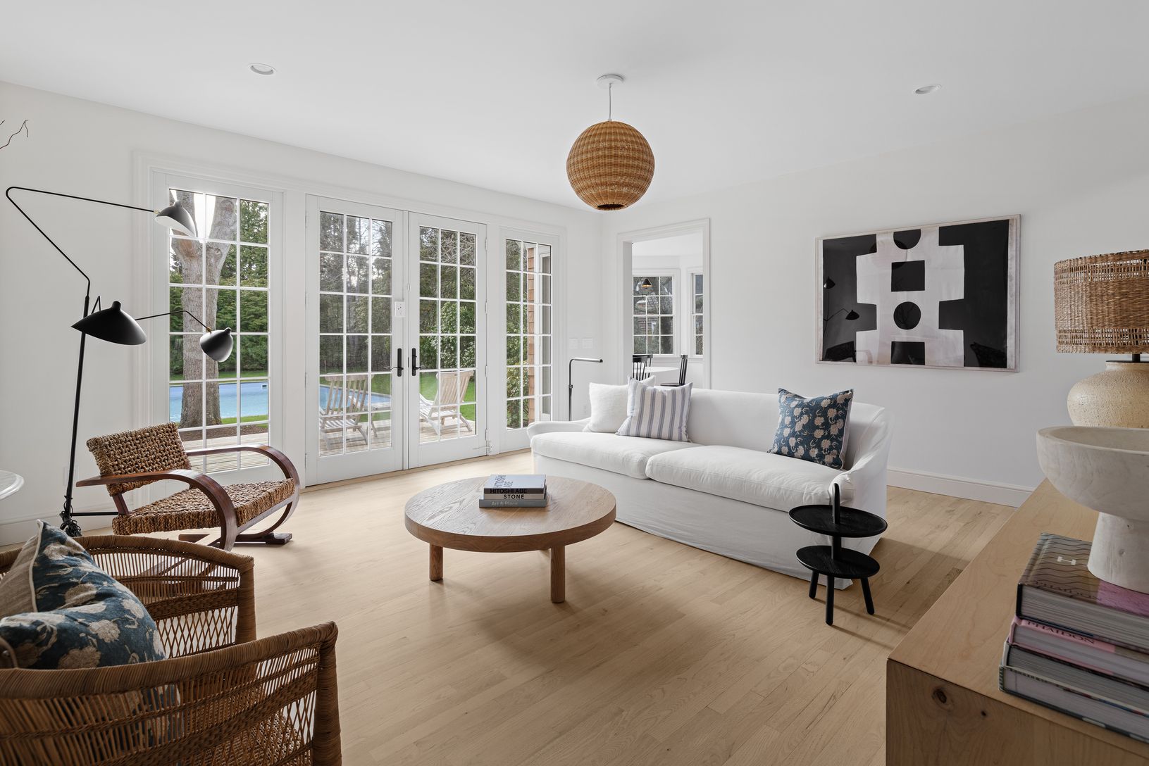  Family room opens up to garden