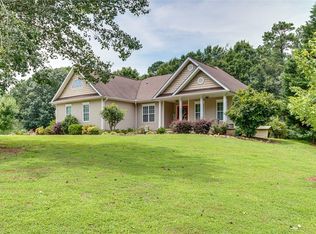 413 N Flat Rock Rd, Piedmont, SC 29673