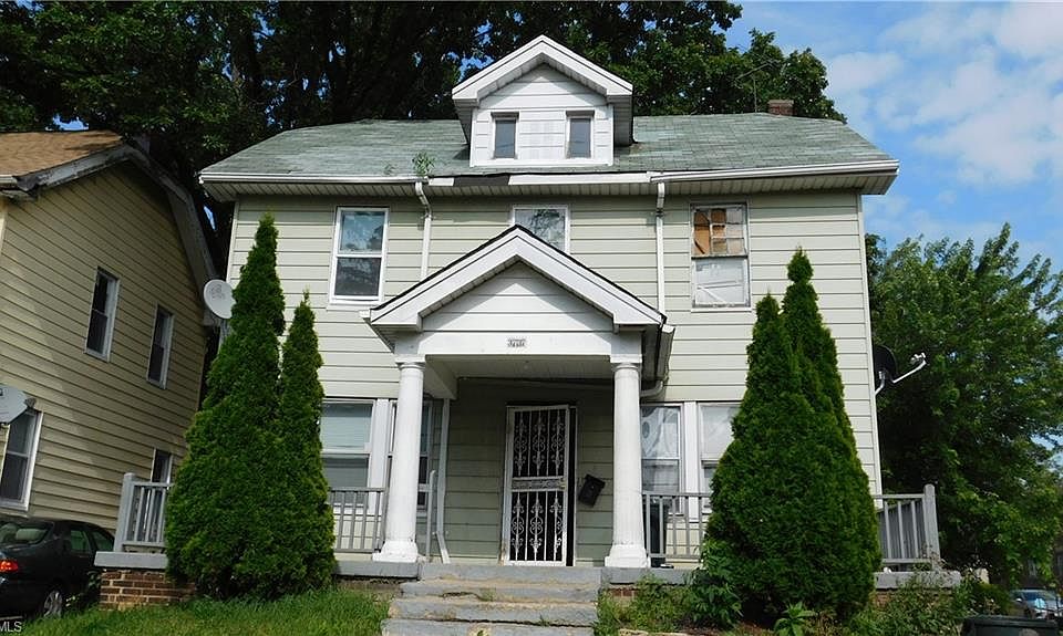 1st image of 3737 E 140th St
