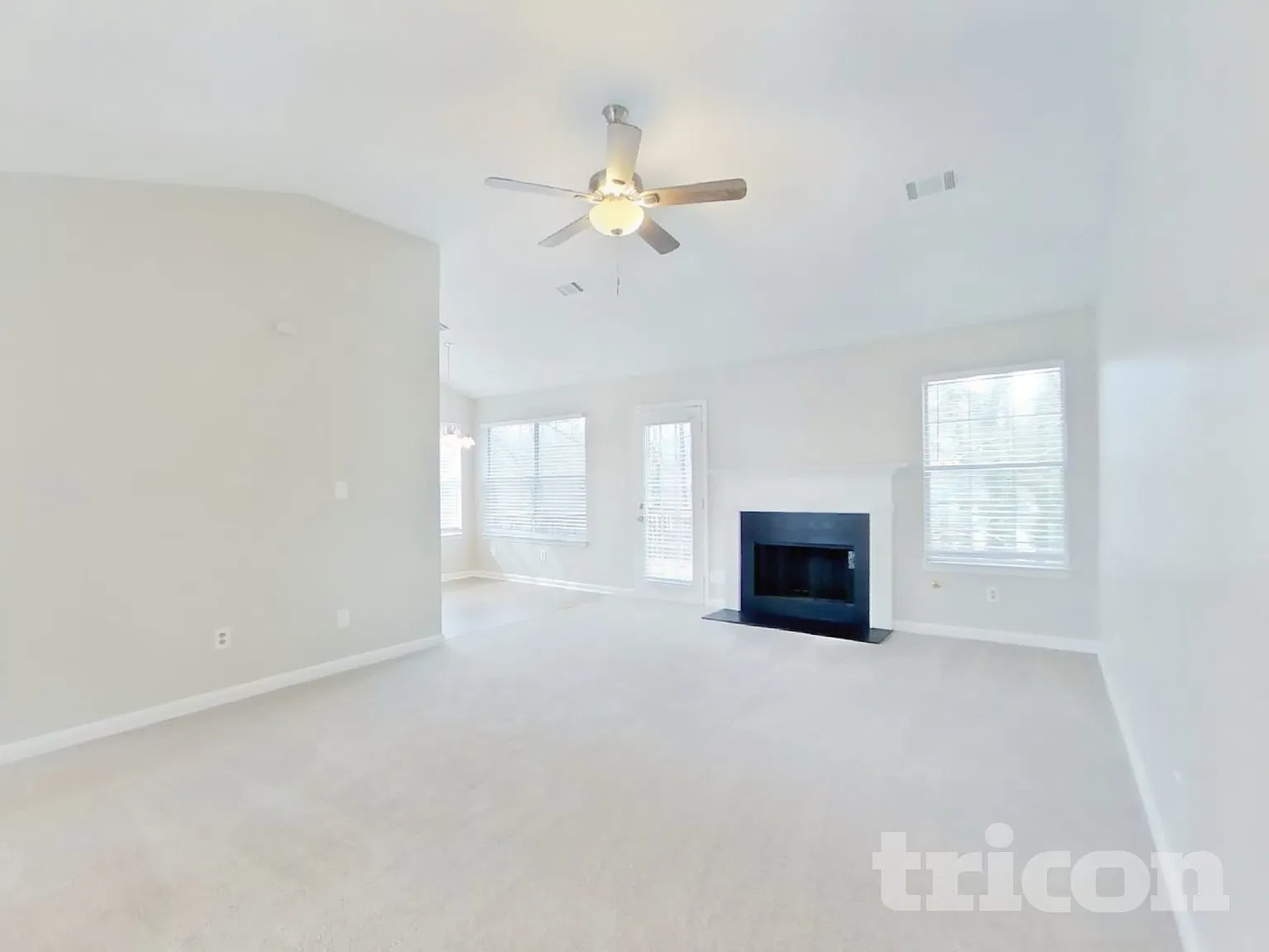 7029 New Dale Road Rex GA — Photo 2