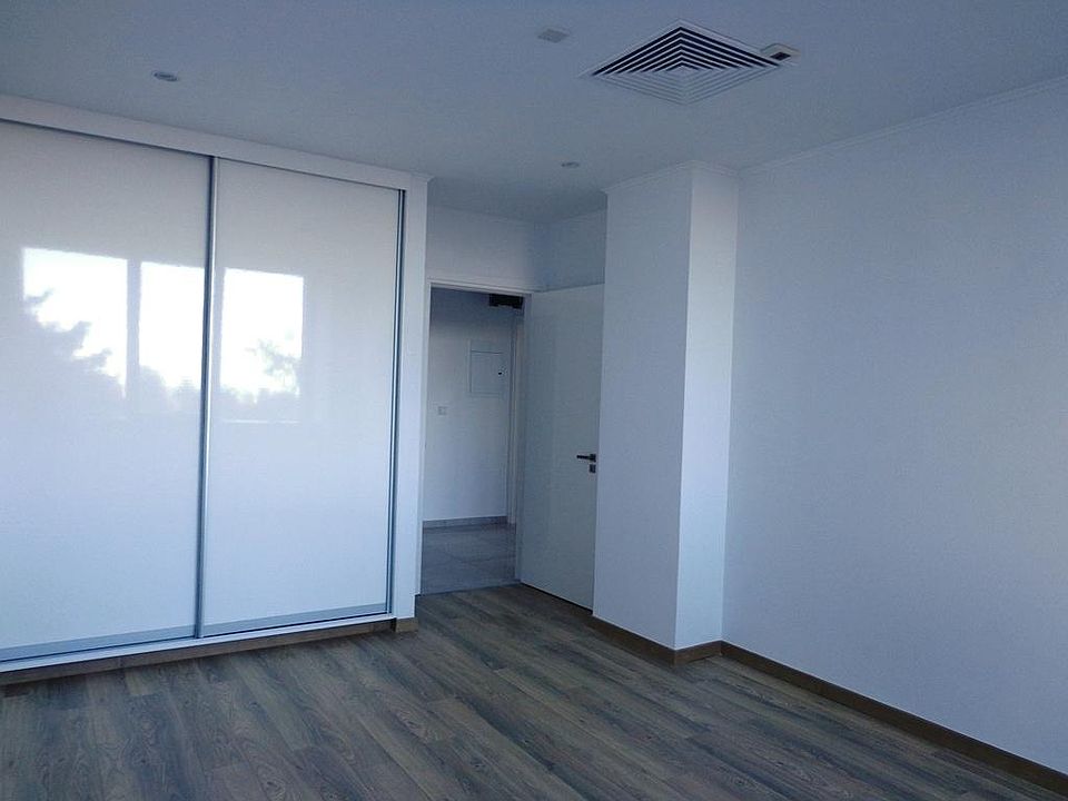 2nd image of 4150 Collins Ave