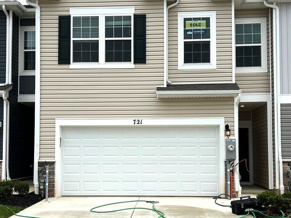 721 Pickerel Pl