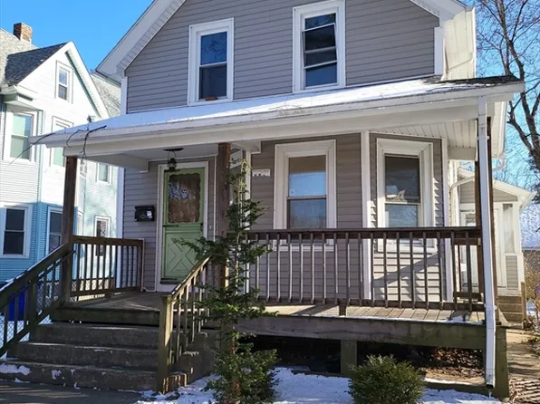 33 Lansing Pl, Springfield, MA 01108