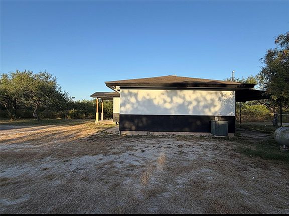 3rd image of 14135 TRACT 1R County Rd #1144