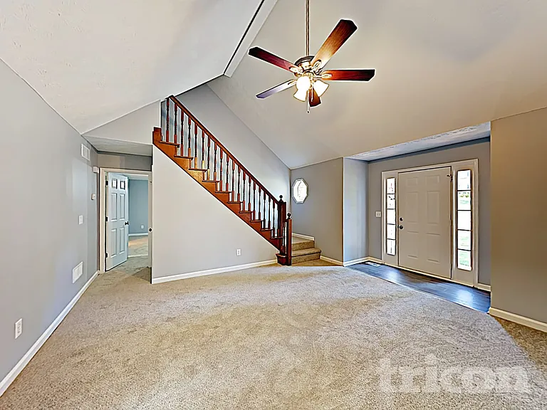 1035 Peace Dr NW — Photo 3