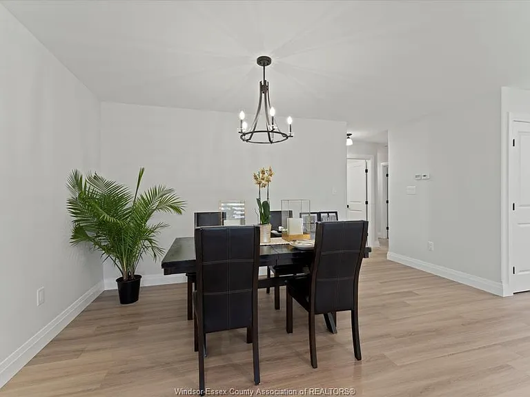 1852 Chandler Rd #1 — Photo 3