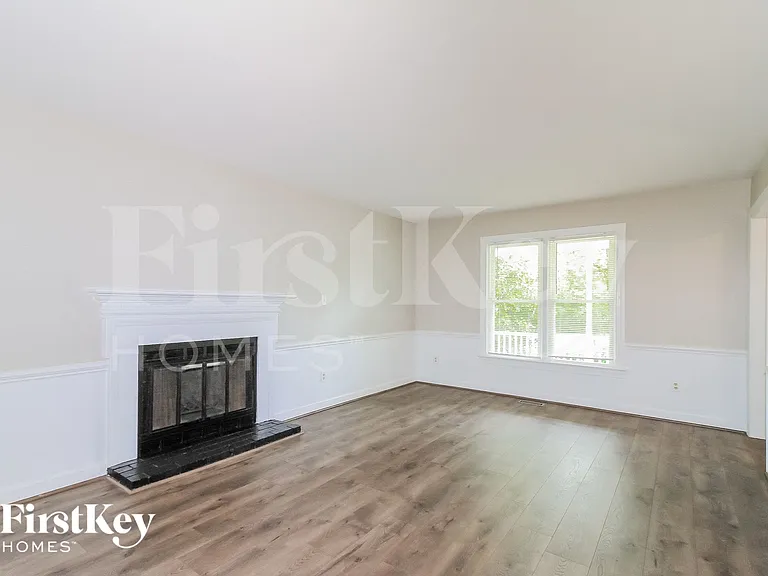 7 Swiftcreek Ct — Photo 3