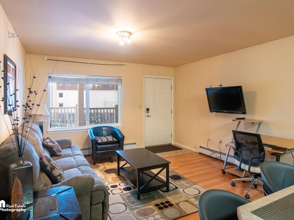 3725 E 43rd Pl #11