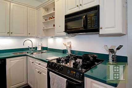 3rd image of 345 W 55th St APT 7H