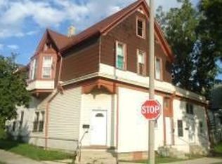 3301 N Richards St, Milwaukee, WI