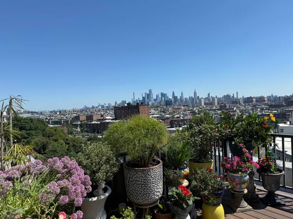 102 Ogden Avenue image 24 of 33