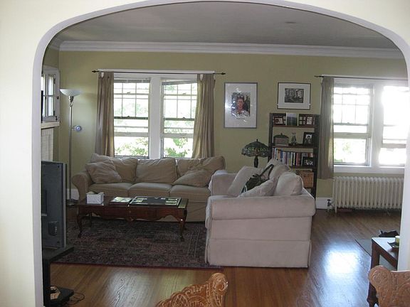 5th image of 3200 Humboldt Ave S #1